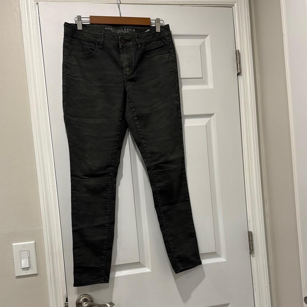 American Eagle Outfitters Dark Camo Jeans